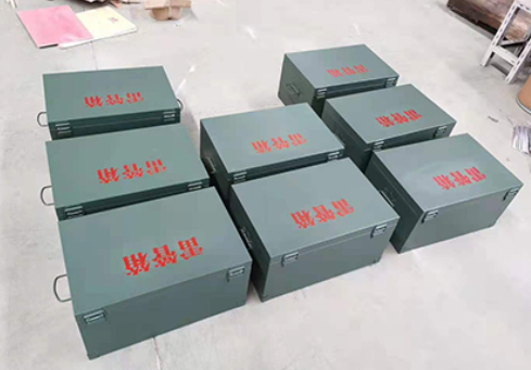 平南炸药箱和雷管箱一般是怎么存放的？